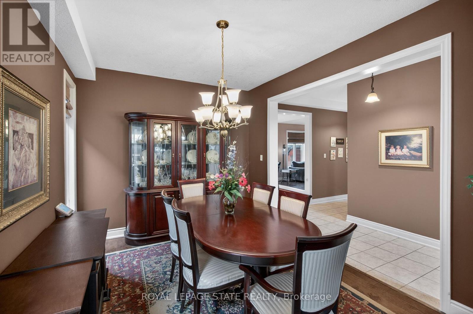 20 Gristmill Place, Hamilton, Ontario  L9G 5C9 - Photo 9 - X12915490