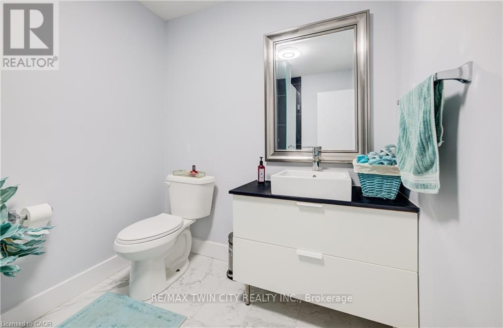 18 - 10 Isherwood Avenue, Cambridge, Ontario  N1R 8L5 - Photo 24 - X12915492