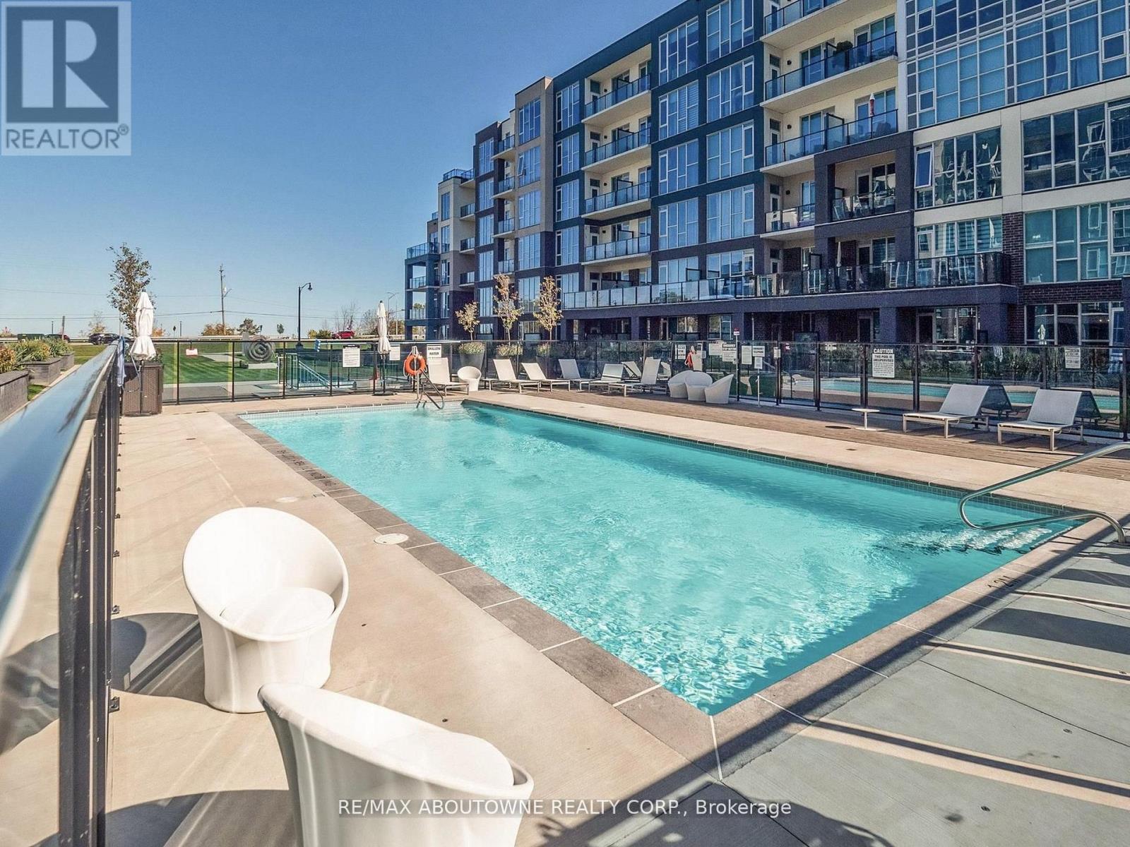 505 - 16 Concord Place, Grimsby, Ontario L3M 0J1 - Photo 27 - X12915512