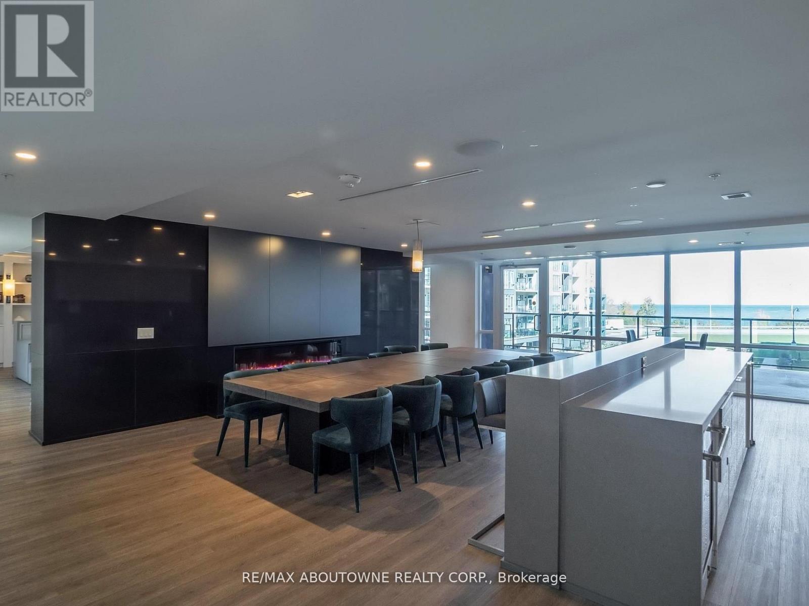 505 - 16 Concord Place, Grimsby, Ontario L3M 0J1 - Photo 37 - X12915512