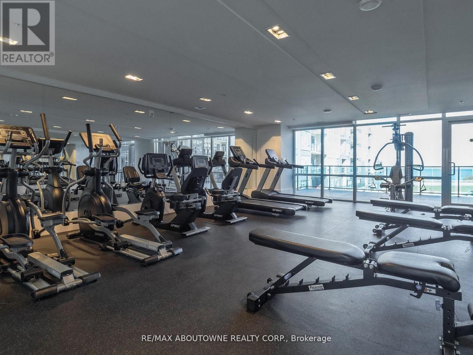 505 - 16 Concord Place, Grimsby, Ontario L3M 0J1 - Photo 39 - X12915512