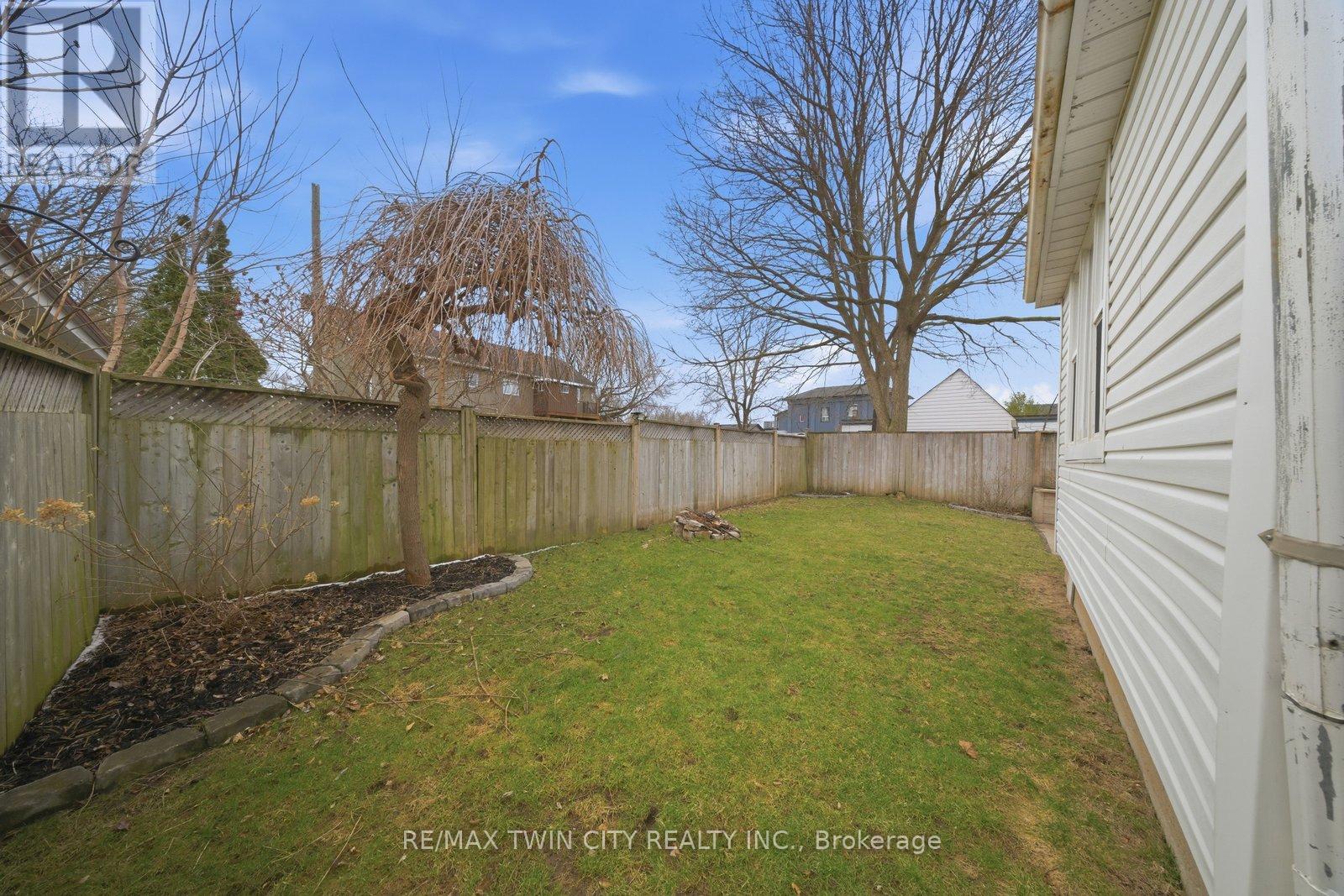 188 Grand River Avenue, Brantford, Ontario  N3T 4X9 - Photo 31 - X12915518