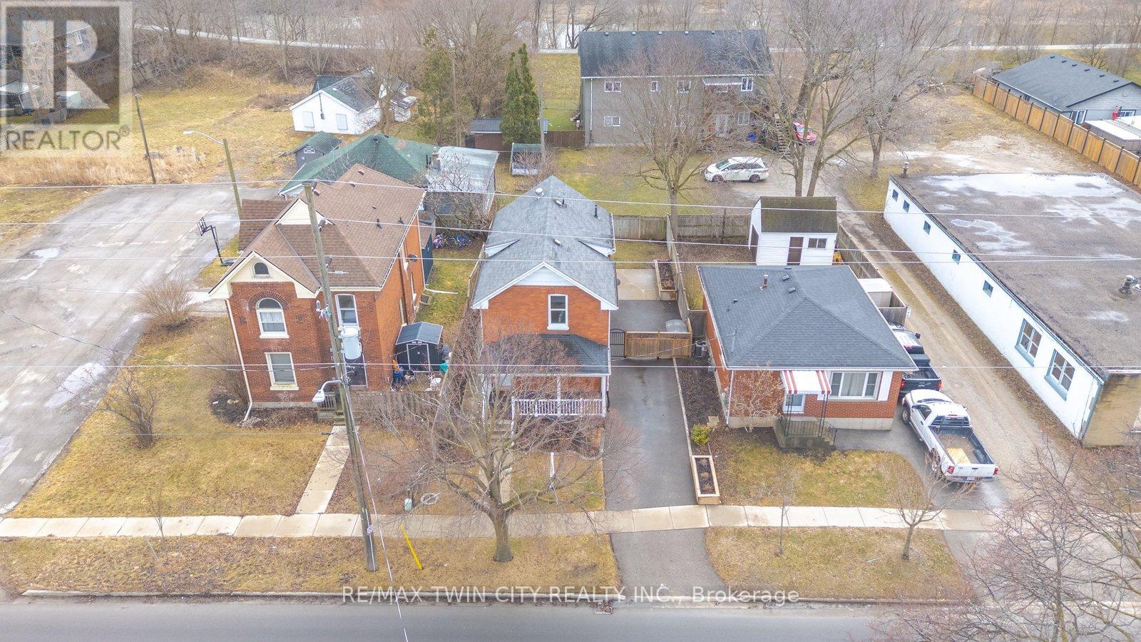 188 Grand River Avenue, Brantford, Ontario  N3T 4X9 - Photo 35 - X12915518