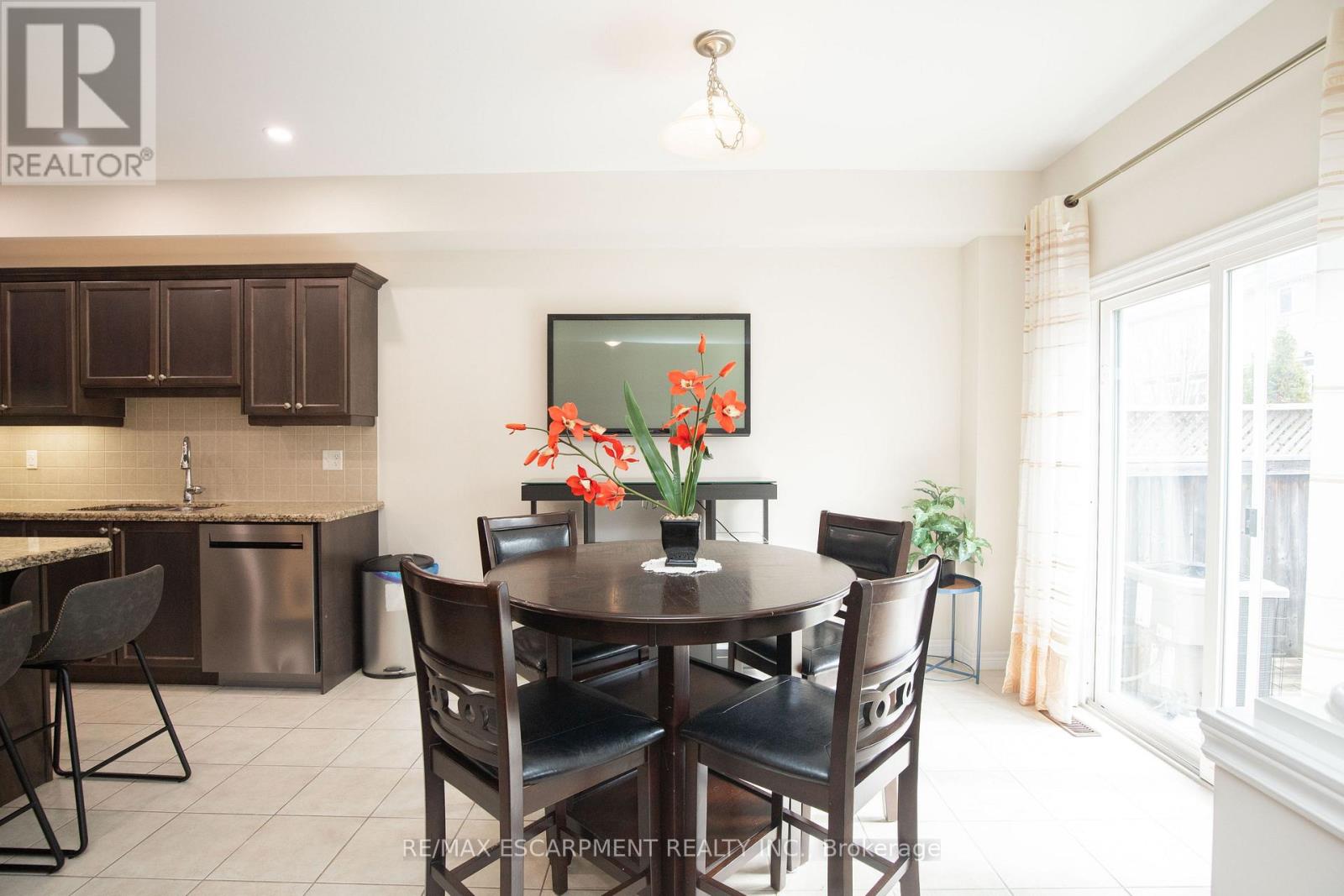 331 Stonehenge Drive, Hamilton, Ontario  L9K 0E8 - Photo 21 - X12915580