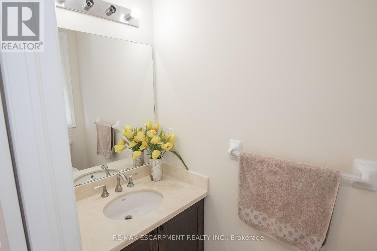 331 Stonehenge Drive, Hamilton, Ontario  L9K 0E8 - Photo 23 - X12915580