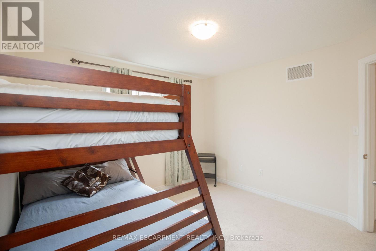 331 Stonehenge Drive, Hamilton, Ontario  L9K 0E8 - Photo 29 - X12915580