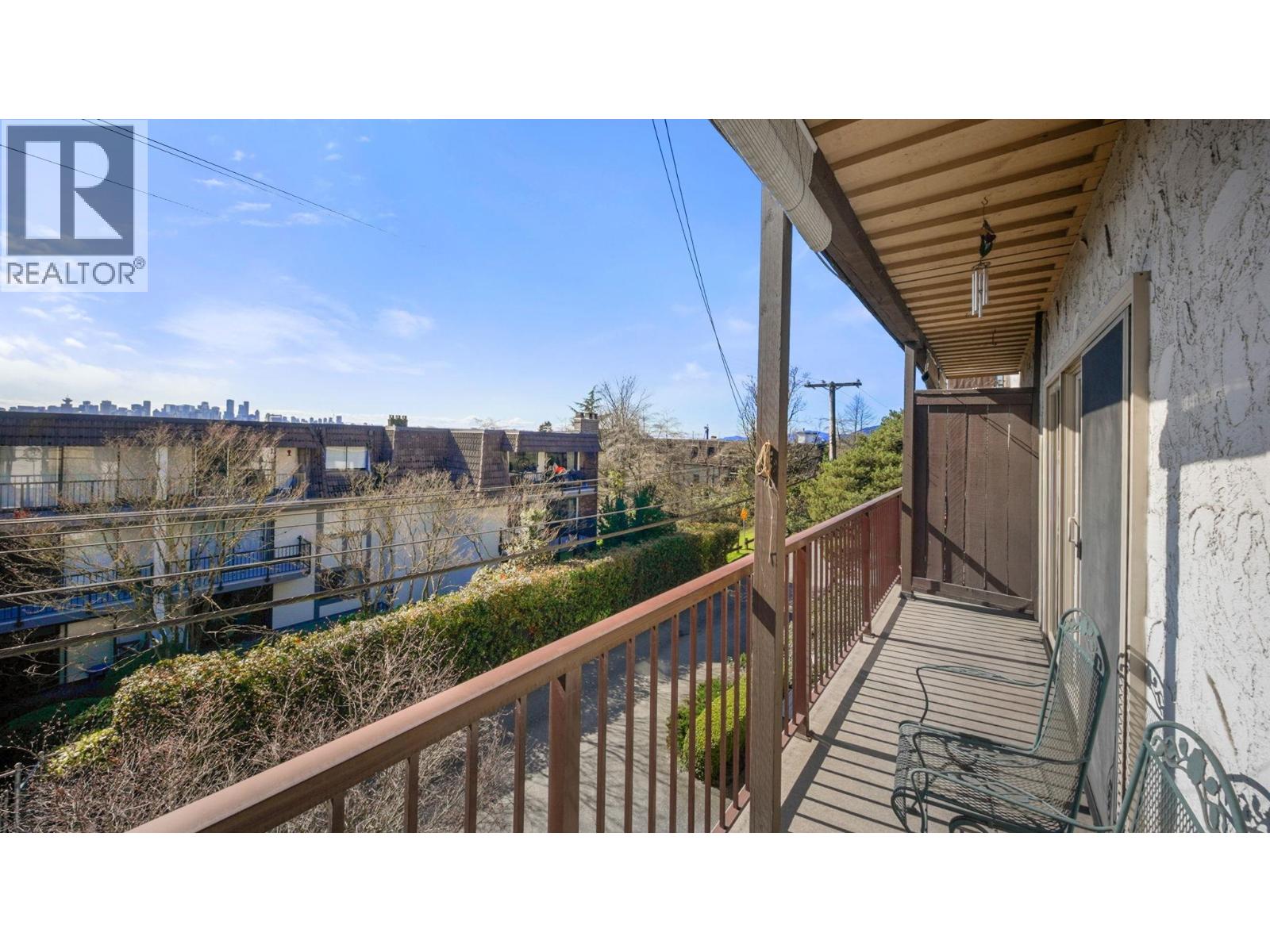 201 225 W 3rd Street, North Vancouver, British Columbia  V7M 1E9 - Photo 11 - R3102349