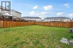 56 Skinner Drive, Guelph, Ontario  N1E 0E7 - Photo 3 - X12913554