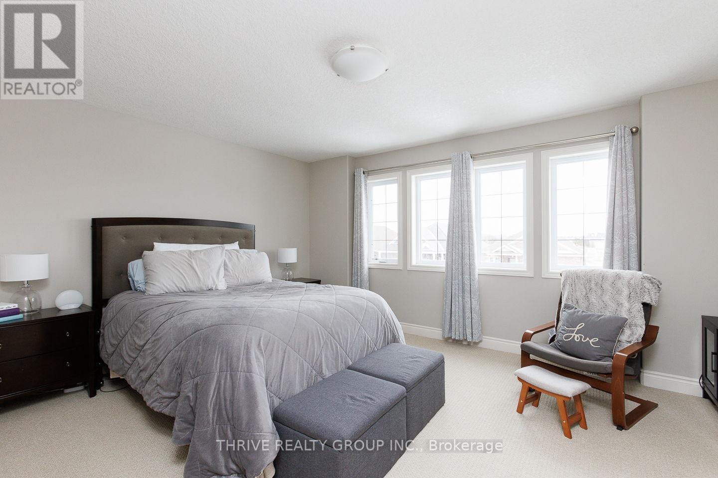 33 Abbott Street, Strathroy-Caradoc, Ontario  N7G 0B6 - Photo 14 - X12908522