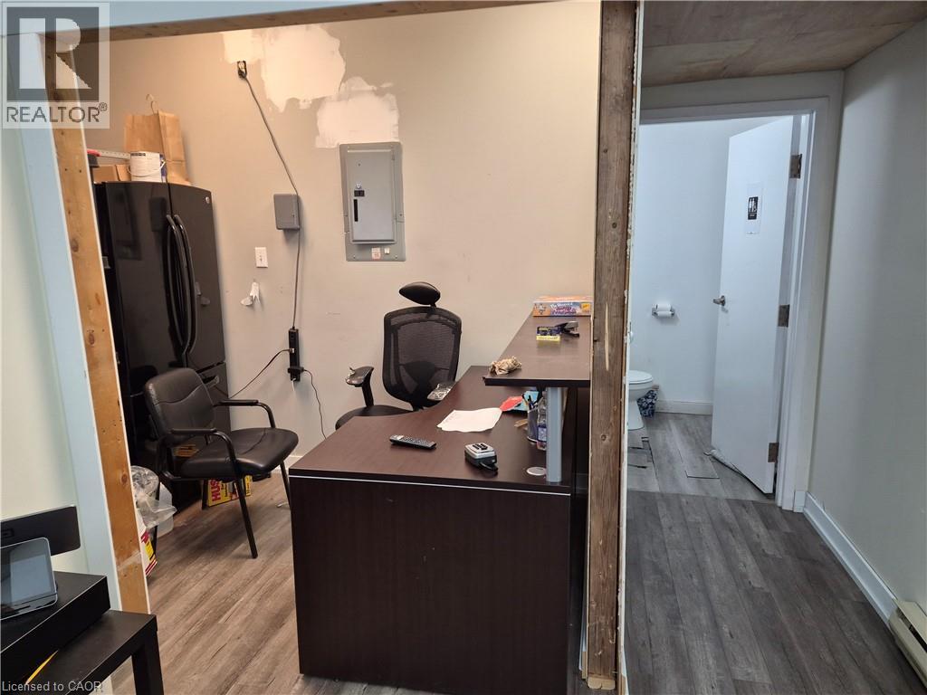 630 King Street E, Cambridge, Ontario  N3H 3N6 - Photo 6 - 40814474