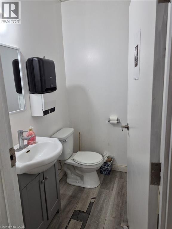 630 King Street E, Cambridge, Ontario  N3H 3N6 - Photo 7 - 40814474