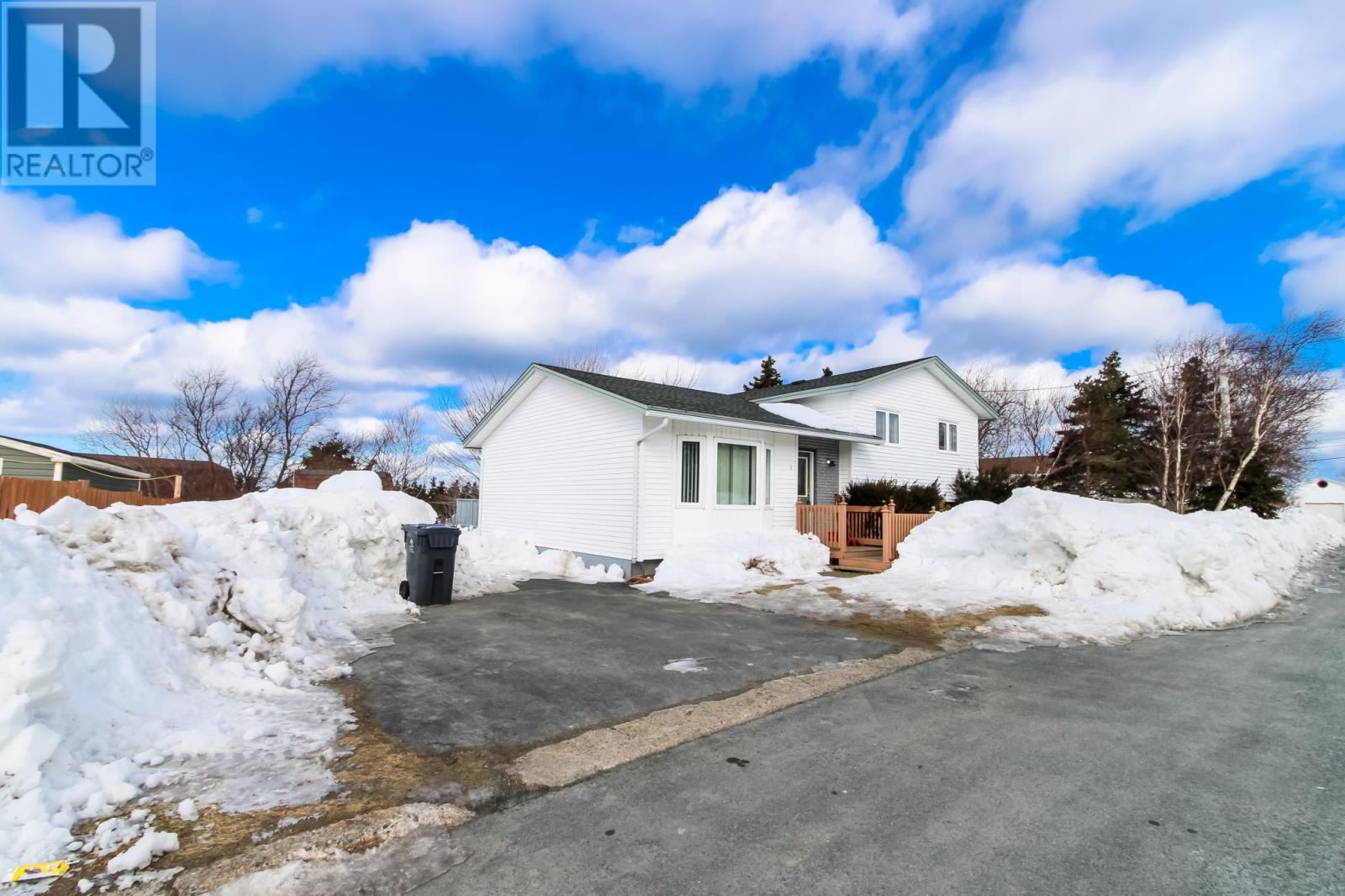 8 Denford Estates, Conception Bay South, Newfoundland & Labrador  A1W 4G9 - Photo 2 - 1294899