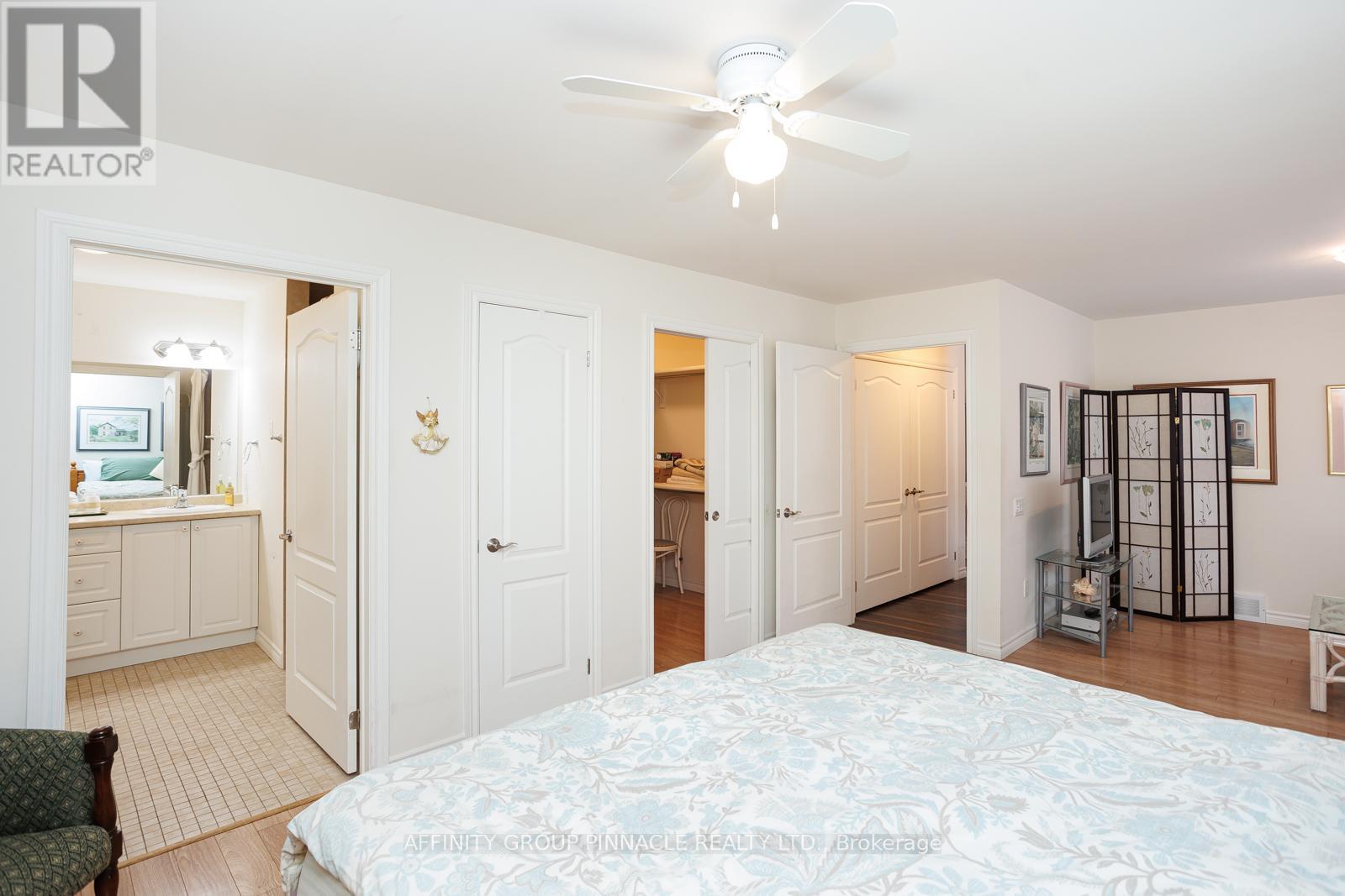 33 Green Arbour Way, Kawartha Lakes, Ontario  K9V 0E7 - Photo 21 - X12915702