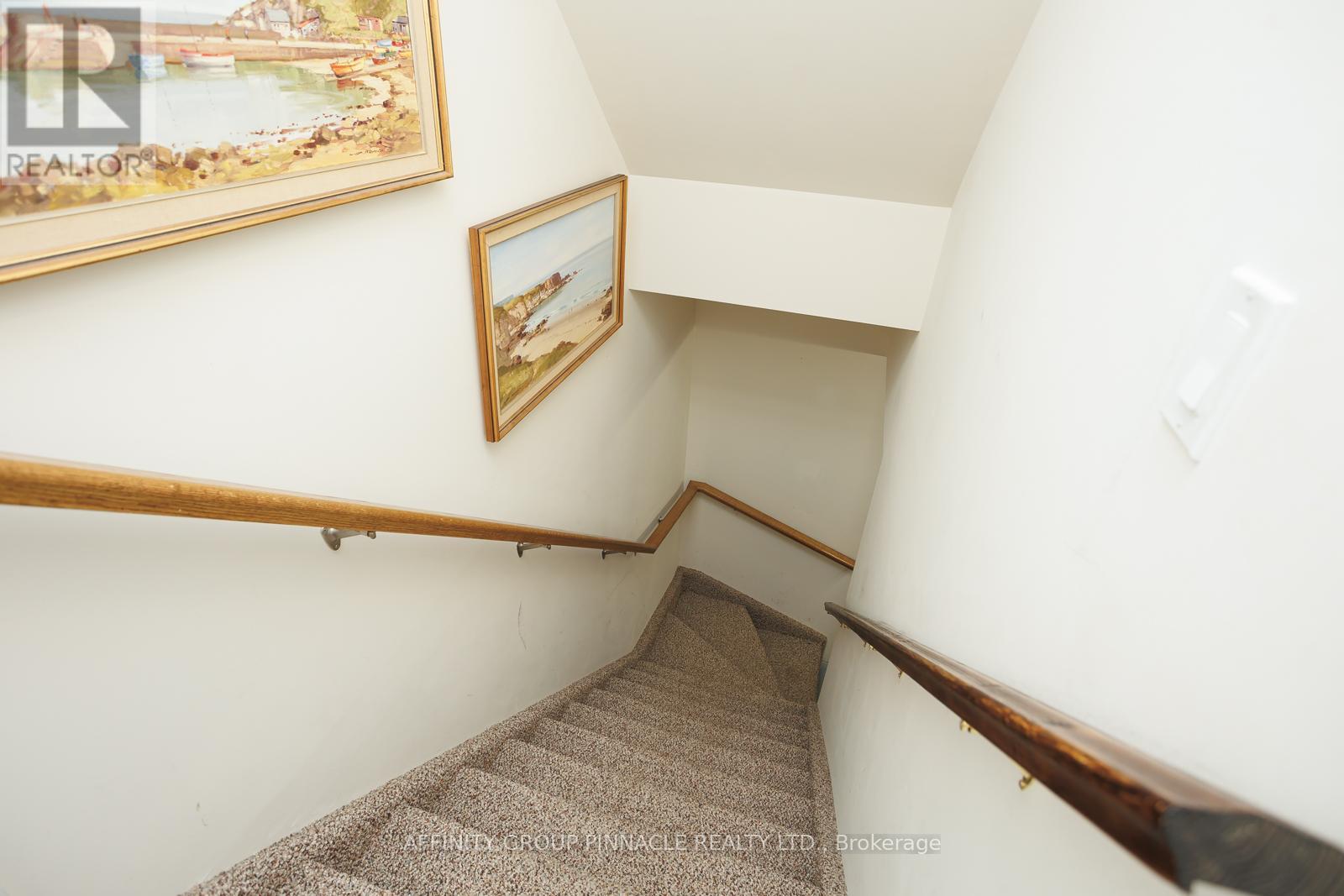 33 Green Arbour Way, Kawartha Lakes, Ontario  K9V 0E7 - Photo 32 - X12915702