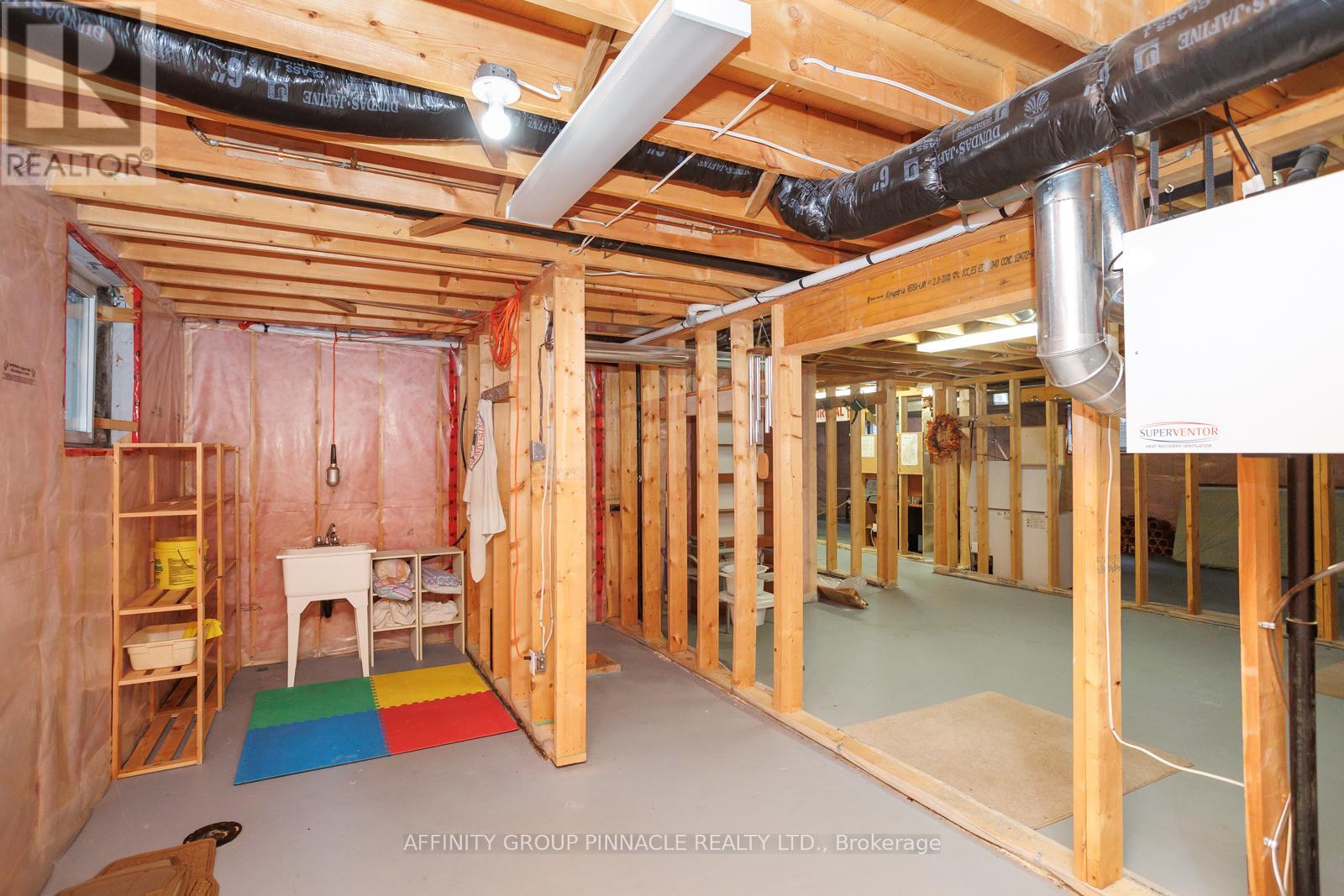 33 Green Arbour Way, Kawartha Lakes, Ontario  K9V 0E7 - Photo 34 - X12915702