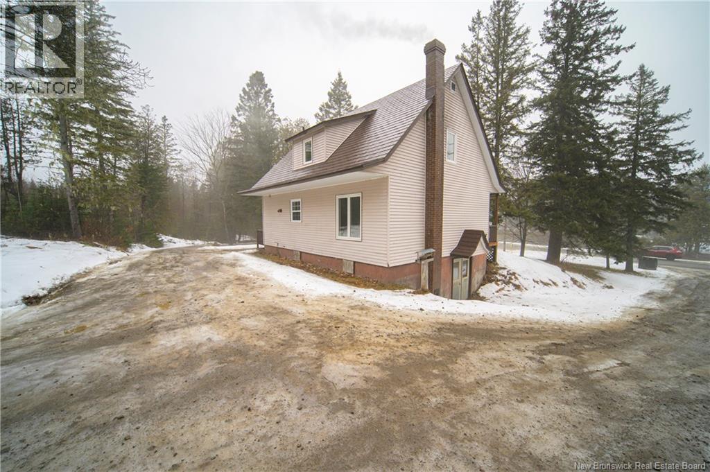 1105 Route 595, Nackawic, New Brunswick  E6G 2K4 - Photo 35 - NB135647