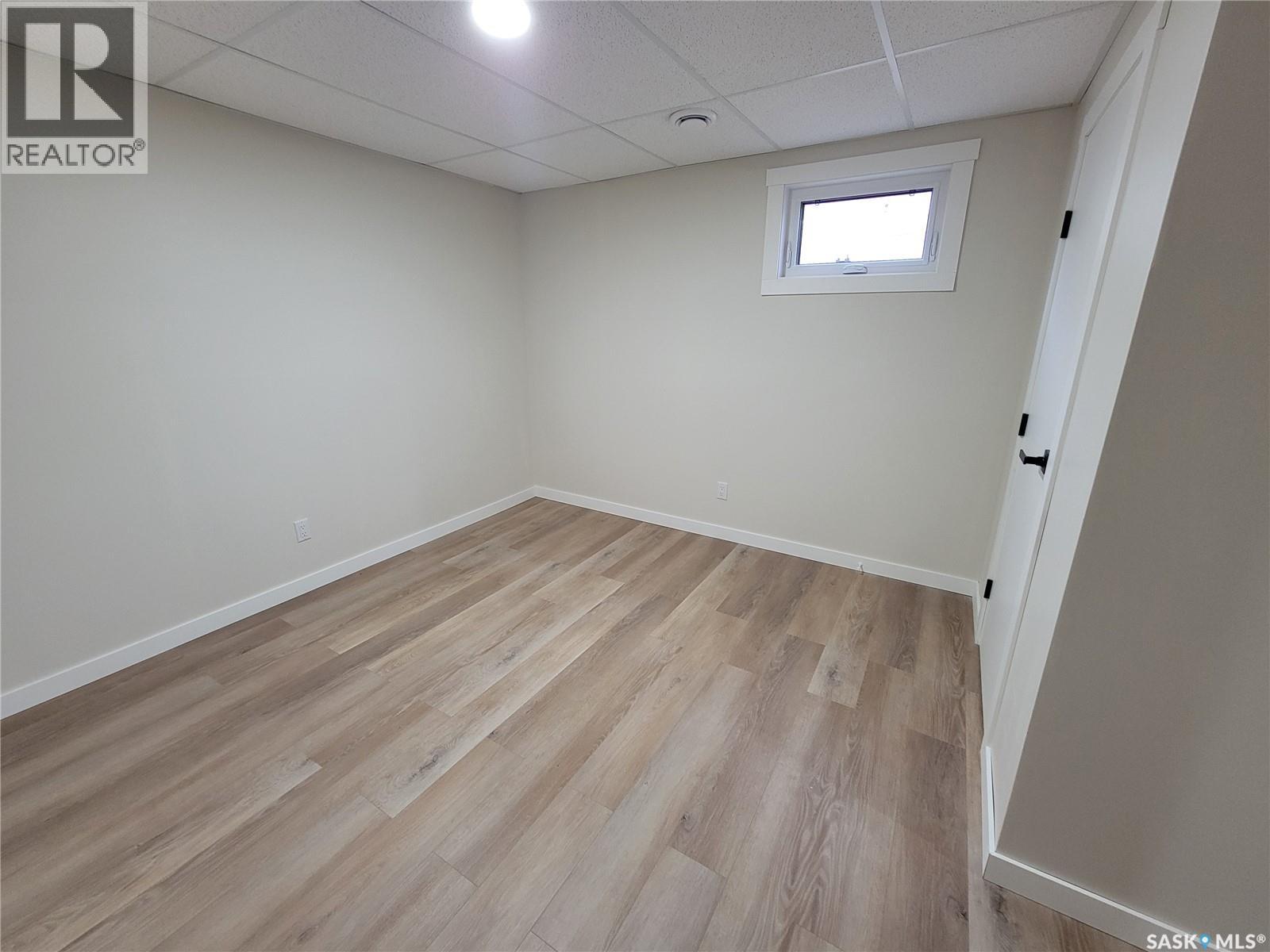 357 5th Avenue W, Unity, Saskatchewan  S0K 4L0 - Photo 26 - SK030974