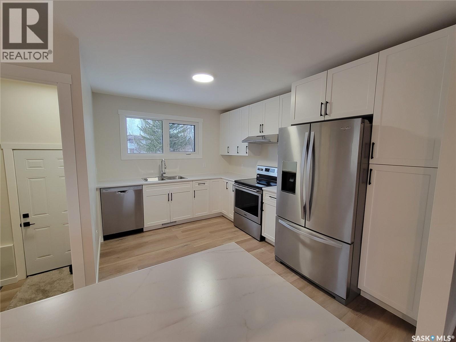 357 5th Avenue W, Unity, Saskatchewan  S0K 4L0 - Photo 6 - SK030974