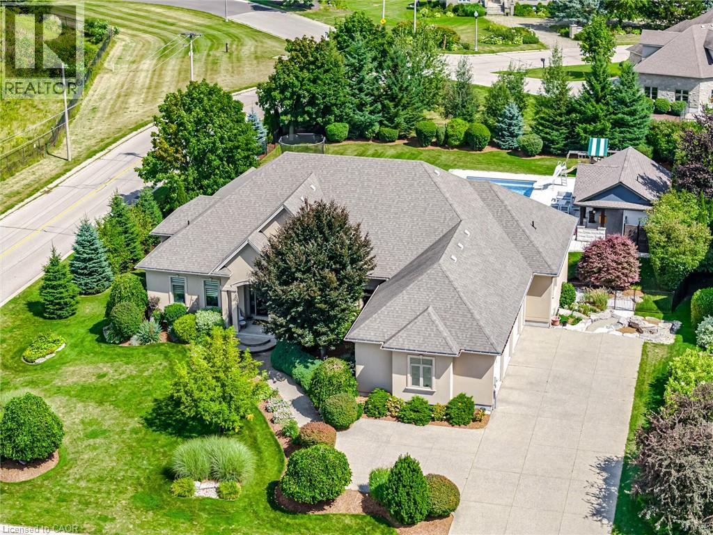 86 CANTERS Close, Kitchener, Ontario