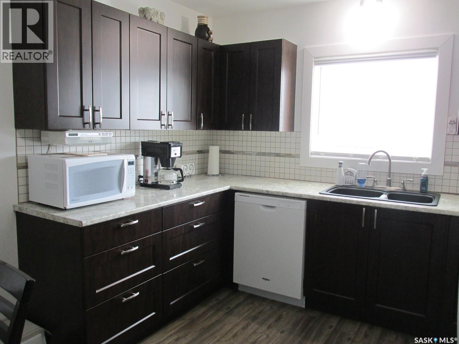 504 Rupert Crescent, Codette, Saskatchewan  S0E 0P0 - Photo 12 - SK030993