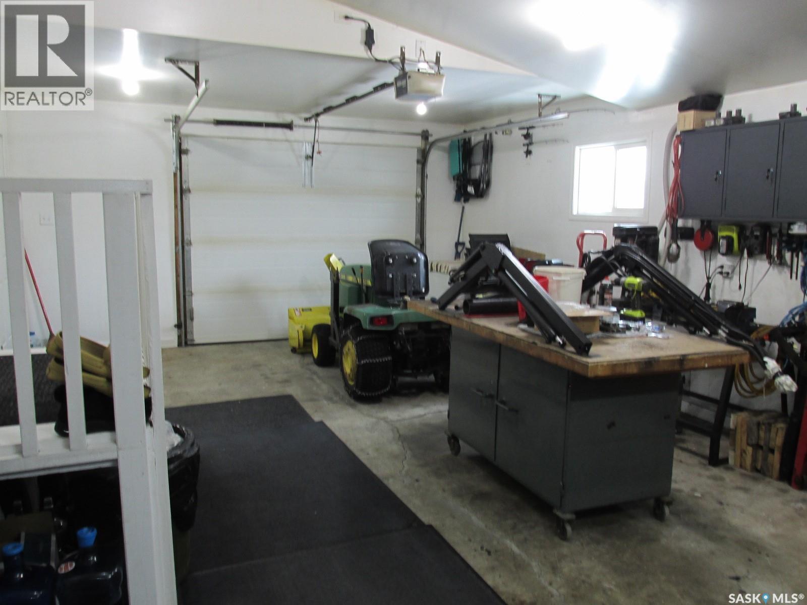 504 Rupert Crescent, Codette, Saskatchewan  S0E 0P0 - Photo 6 - SK030993