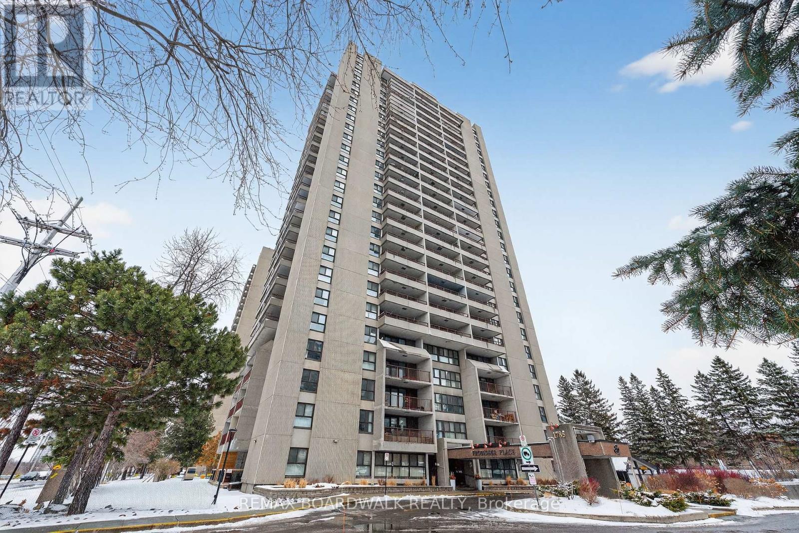 704 - 1785 FROBISHER LANE, Ottawa, Ontario