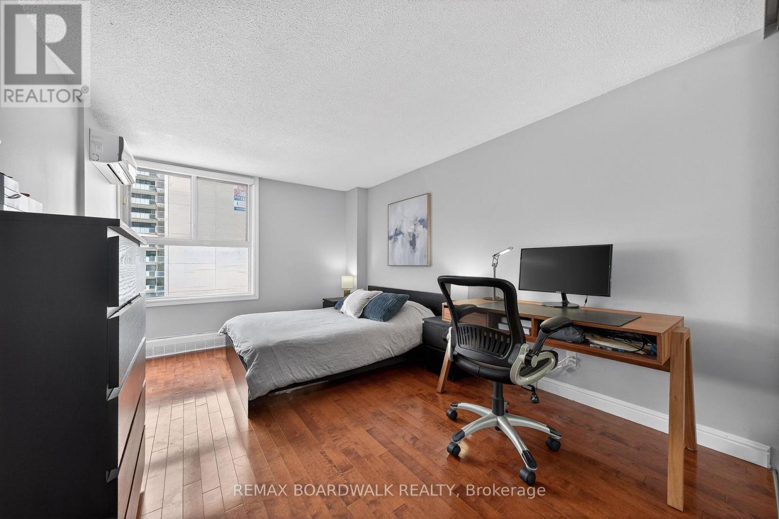 704 - 1785 Frobisher Lane, Ottawa, Ontario  K1G 3T7 - Photo 13 - X12915712