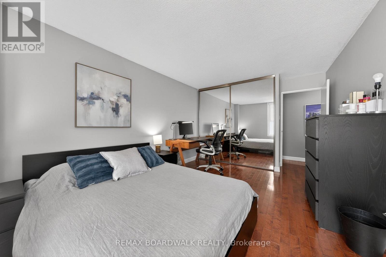 704 - 1785 Frobisher Lane, Ottawa, Ontario  K1G 3T7 - Photo 14 - X12915712