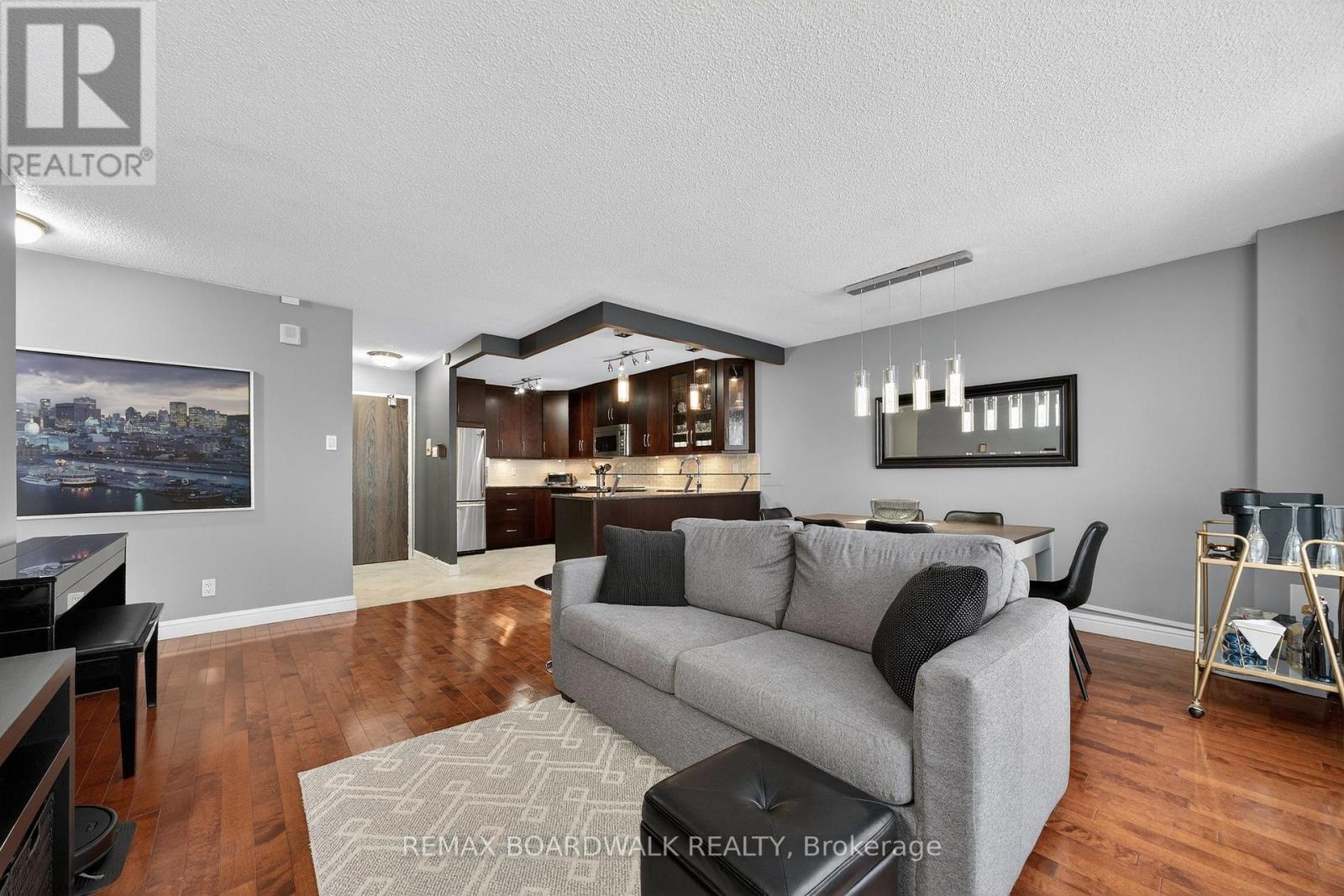 704 - 1785 Frobisher Lane, Ottawa, Ontario  K1G 3T7 - Photo 7 - X12915712