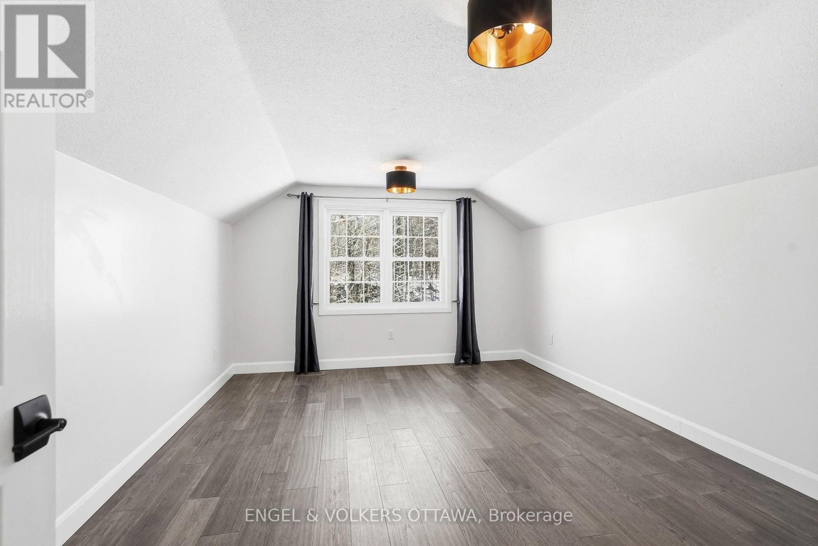 3415 Torbolton Ridge Road, Ottawa, Ontario  K0A 3M0 - Photo 33 - X12915724