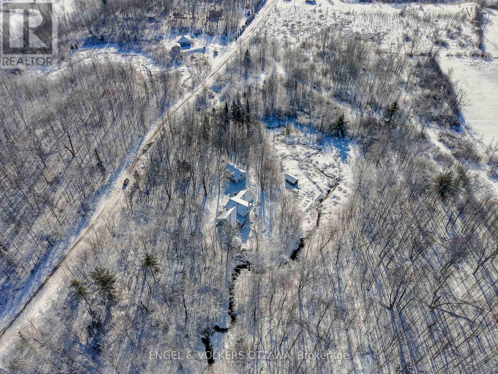 3415 Torbolton Ridge Road, Ottawa, Ontario  K0A 3M0 - Photo 49 - X12915724