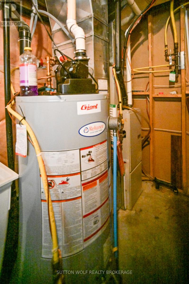 68 Bridle Path, Strathroy-Caradoc, Ontario  N7G 4M1 - Photo 26 - X12915726