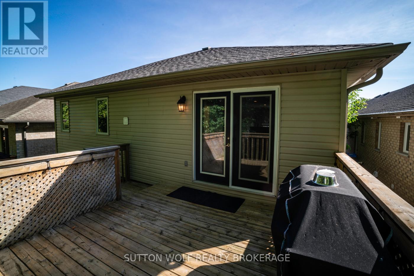 68 Bridle Path, Strathroy-Caradoc, Ontario  N7G 4M1 - Photo 38 - X12915726