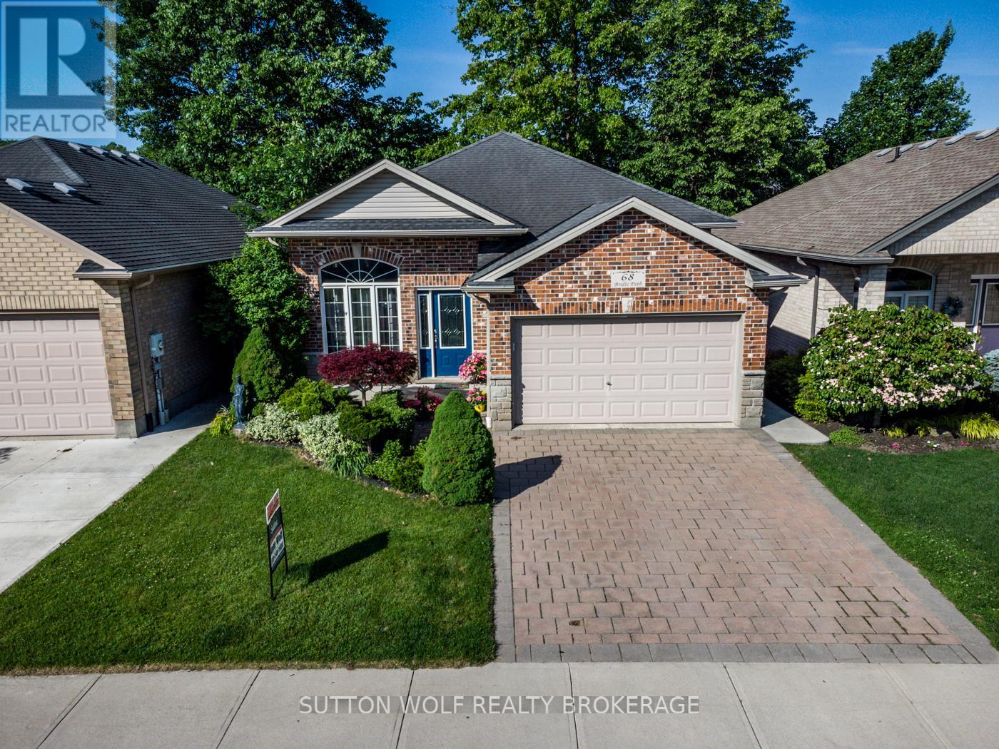 68 Bridle Path, Strathroy-Caradoc, Ontario  N7G 4M1 - Photo 39 - X12915726