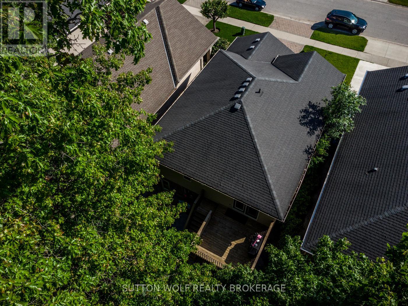 68 Bridle Path, Strathroy-Caradoc, Ontario  N7G 4M1 - Photo 47 - X12915726