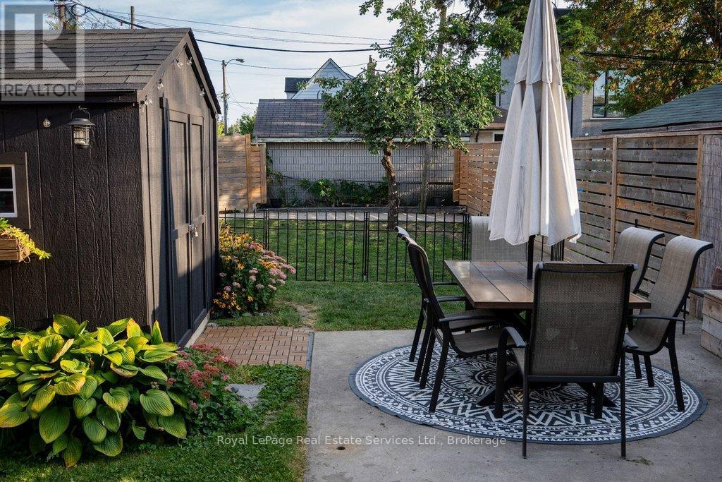 177 Cameron Avenue, Toronto, Ontario  M6M 1R8 - Photo 40 - W12915700