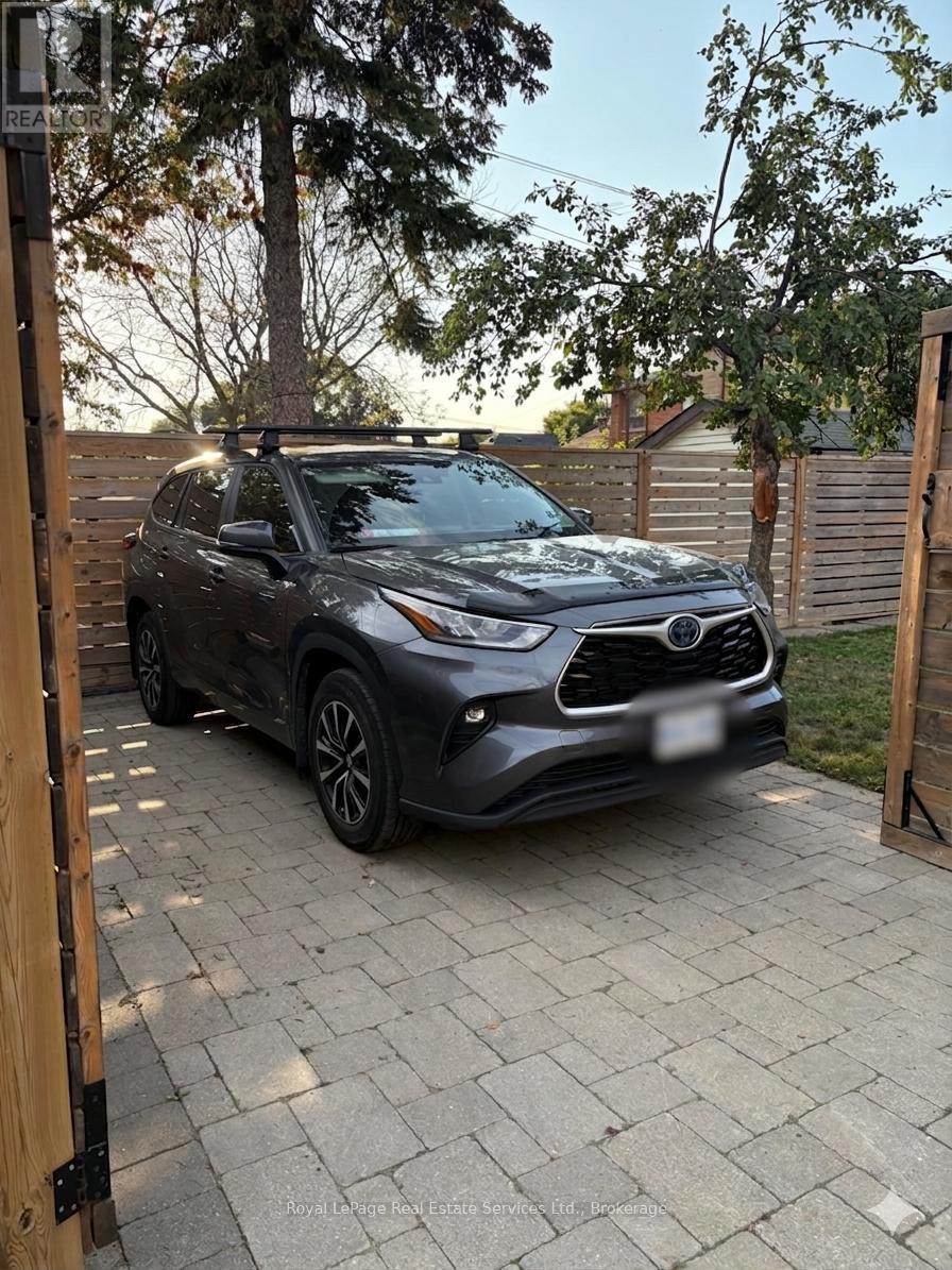 177 Cameron Avenue, Toronto, Ontario  M6M 1R8 - Photo 43 - W12915700