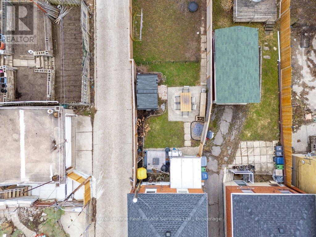 177 Cameron Avenue, Toronto, Ontario  M6M 1R8 - Photo 46 - W12915700