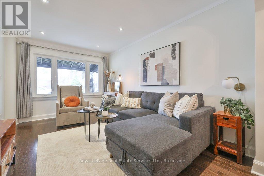 177 Cameron Avenue, Toronto, Ontario  M6M 1R8 - Photo 6 - W12915700