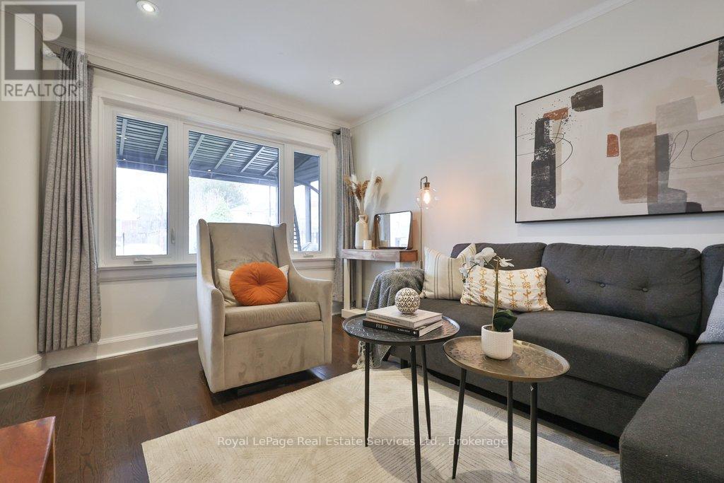 177 Cameron Avenue, Toronto, Ontario  M6M 1R8 - Photo 9 - W12915700