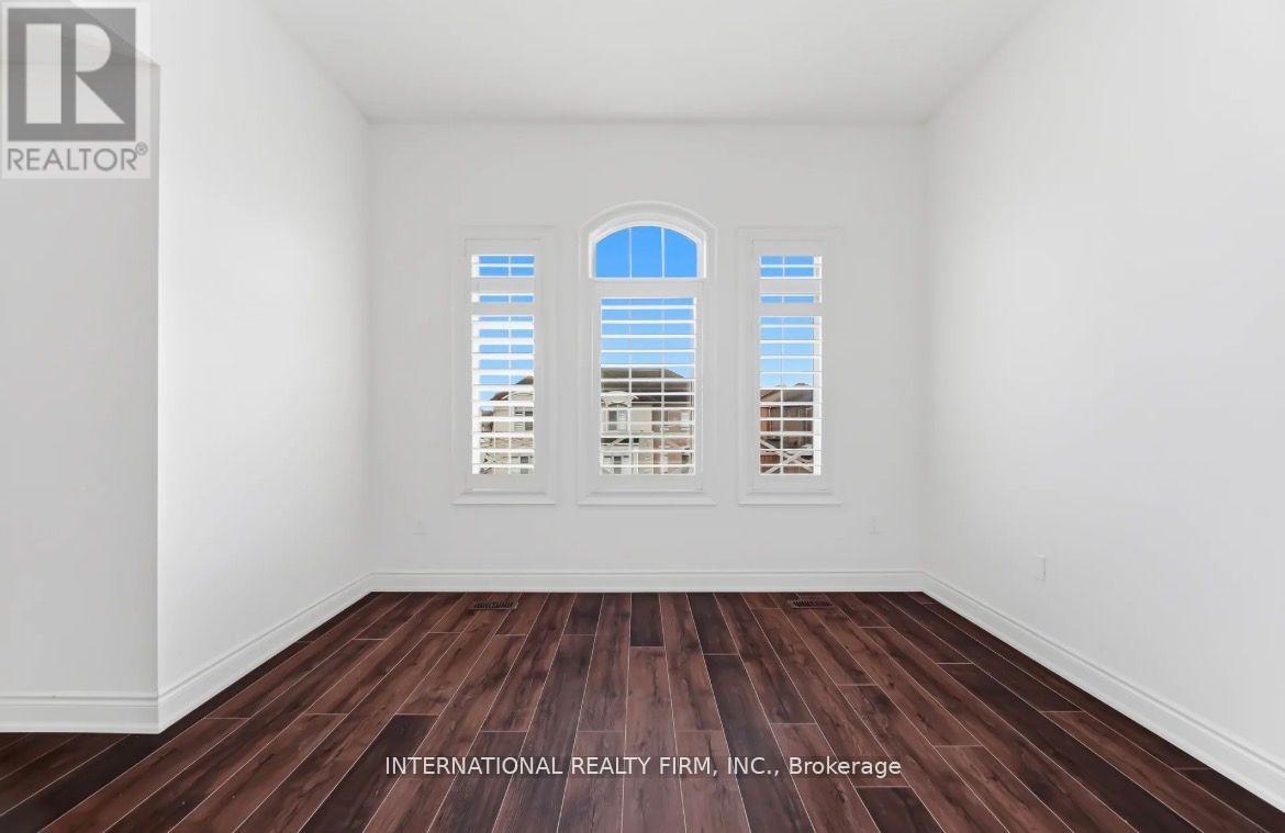 221 Etheridge Avenue N, Milton (Fo Ford), Ontario  L9E 1H6 - Photo 29 - W12912908