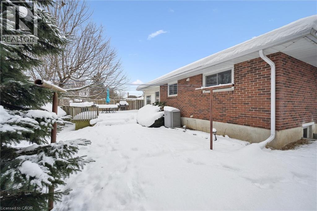 357 Grangewood Drive, Waterloo, Ontario  N2K 2E4 - Photo 34 - 40795756