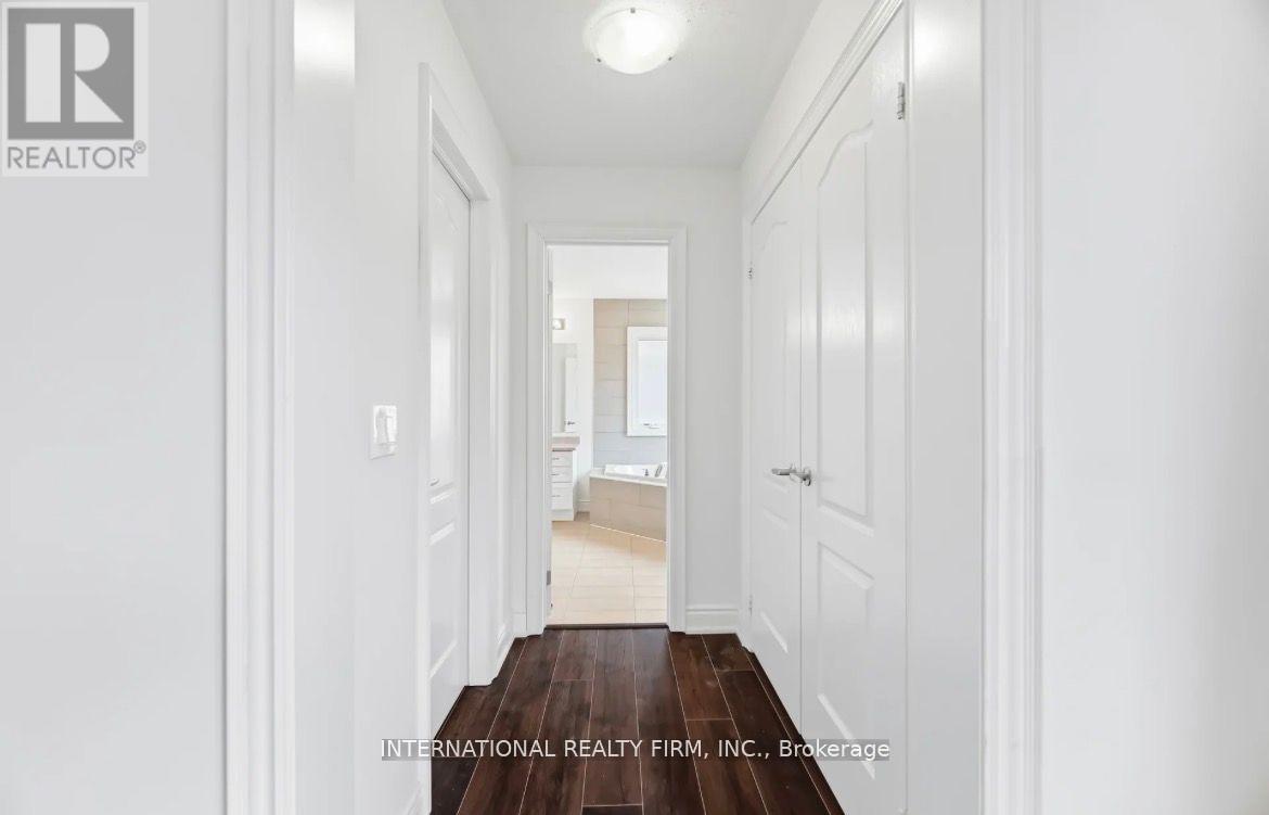 221 Etheridge Avenue N, Milton (Fo Ford), Ontario  L9E 1H6 - Photo 24 - W12912908