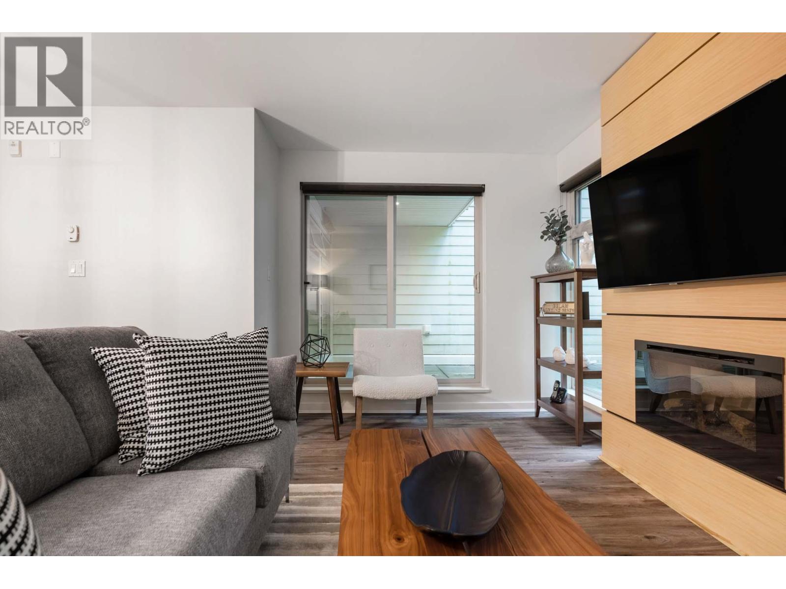 104 2832 Capilano Road, North Vancouver, British Columbia  V7R 4H5 - Photo 3 - R3102937