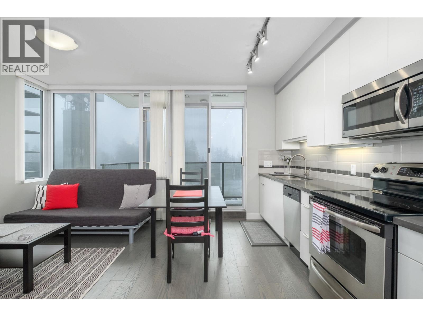 708 9025 Highland Court, Burnaby, British Columbia  V5A 0A8 - Photo 5 - R3102945