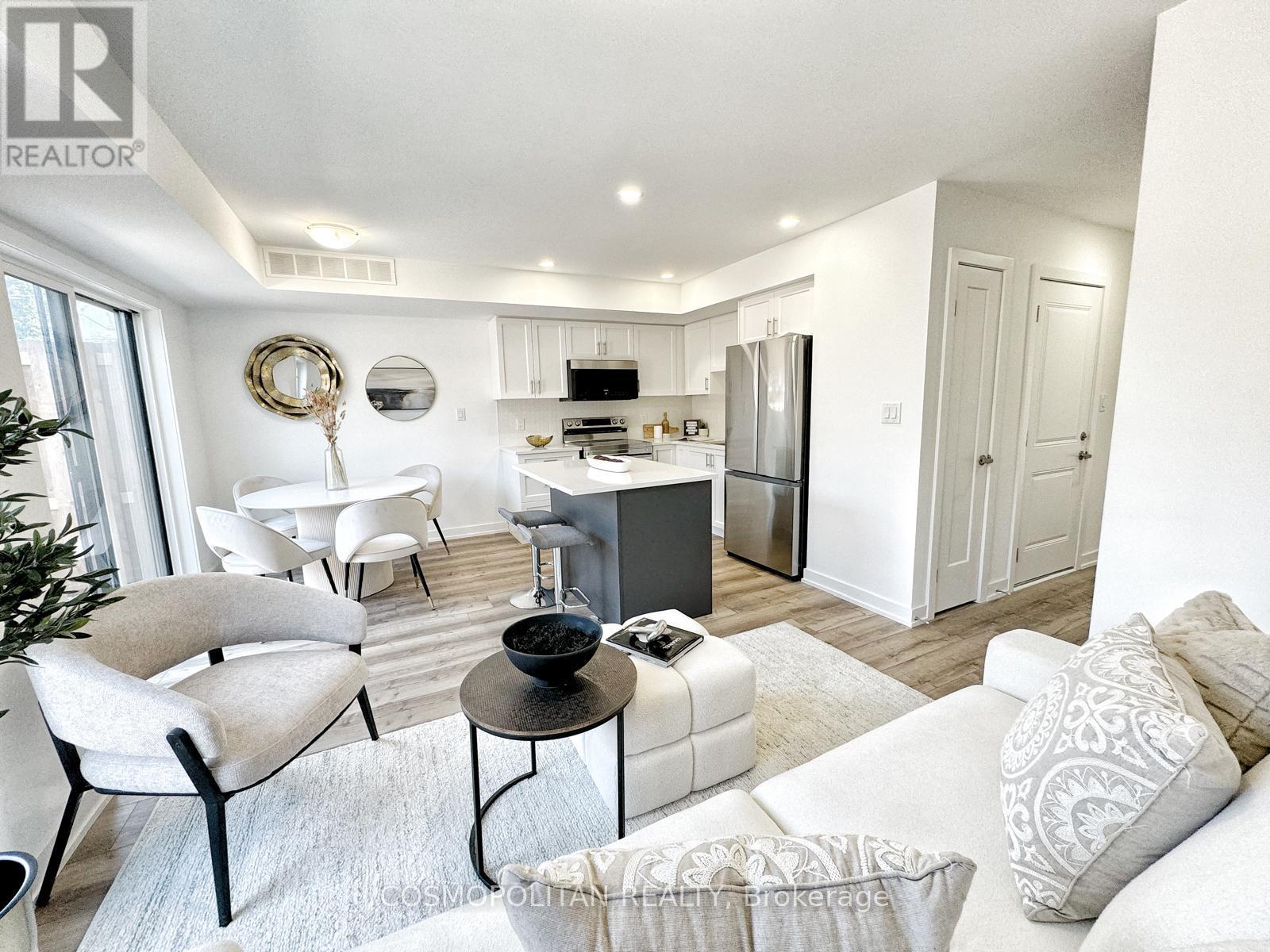 22 Marina Place, Welland (Lincoln/crowland), Ontario  L3B 0N7 - Photo 4 - X12915782