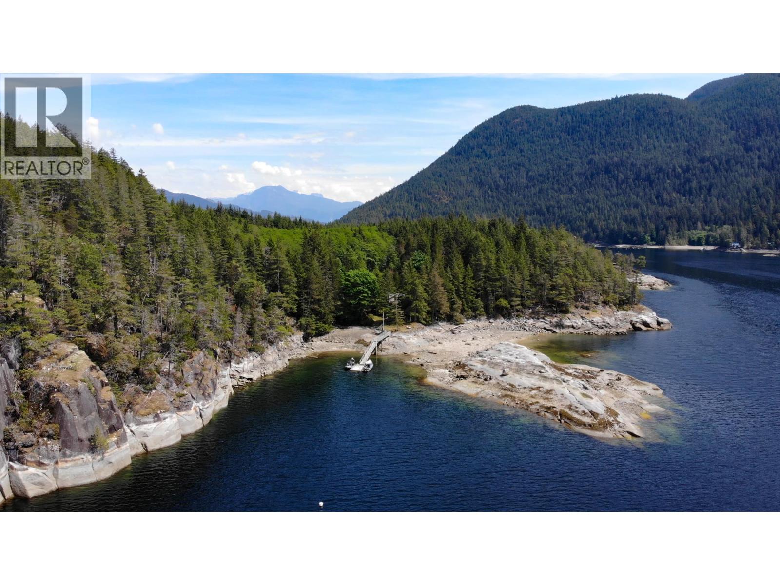 LOT D HARDY ISLAND, Pender Harbour, British Columbia