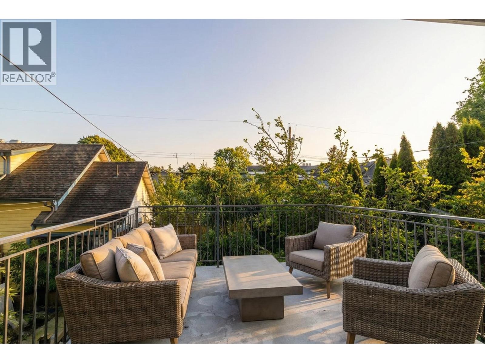 2268 E 7th Avenue, Vancouver, British Columbia  V5N 1S7 - Photo 9 - R3102943