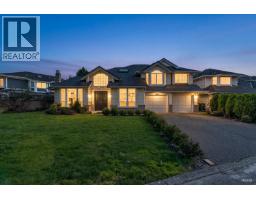 <div class="price">$1,988,000</div> 3611 Kilby Court, Richmond<br><div style="margin-bottom:8px;"><small>Exp Realty</small></div><div class='bed_bath'>6 Bed | 4 Bath</div>