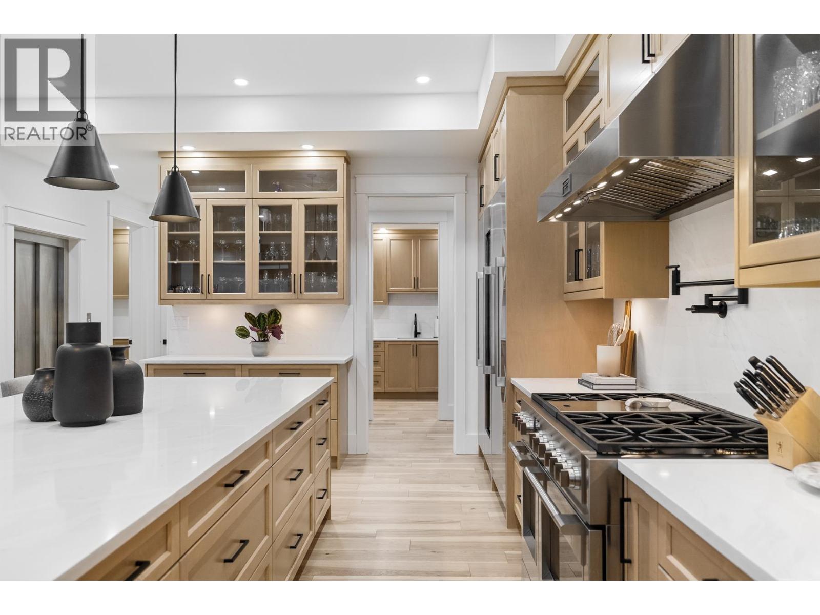 1007 Ioco Road, Port Moody, British Columbia  V3H 2W9 - Photo 15 - R3102975